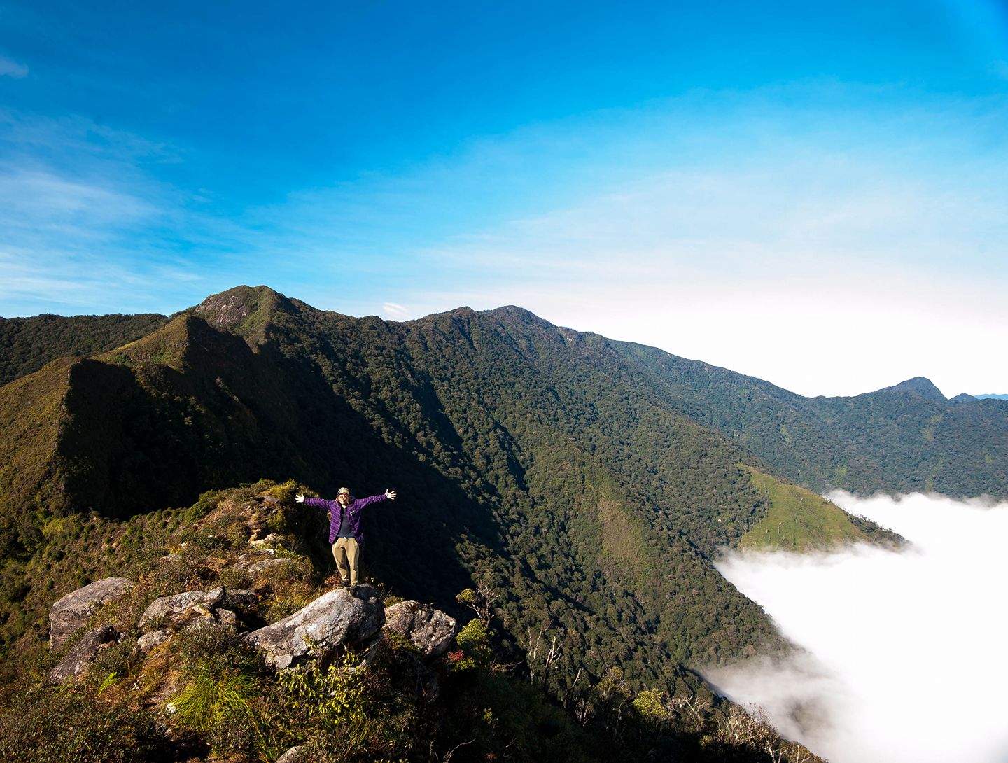 Adventure Hiking in Cao Bang and Vu Linh Tour 12 Days